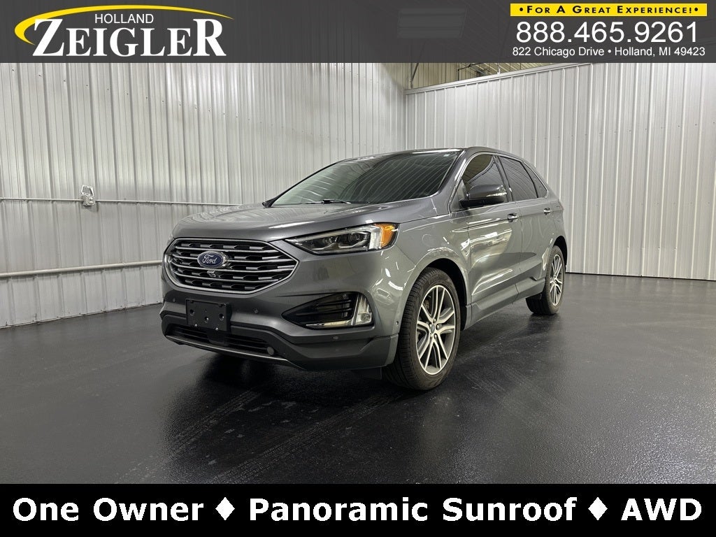 2021 Ford Edge Titanium W/ PANORAMIC SUNROOF &amp; TOW PACKAGE