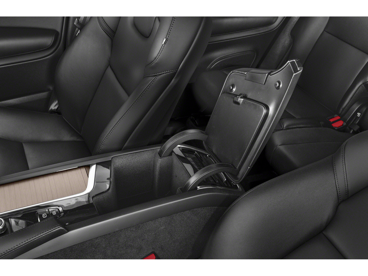 2024 Volvo XC90 B5 Core