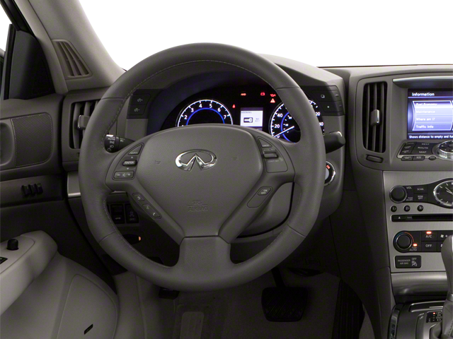 2011 INFINITI G25 X