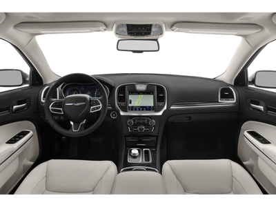 2018 Chrysler 300 Touring