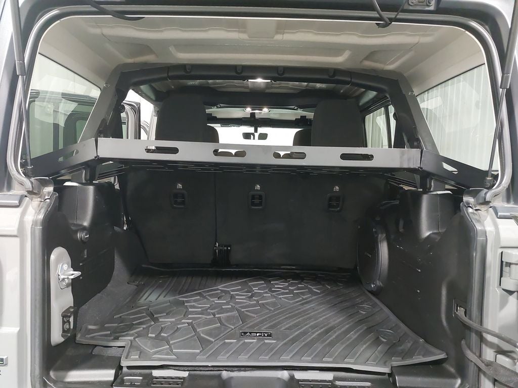 2022 Jeep Wrangler Unlimited Willys