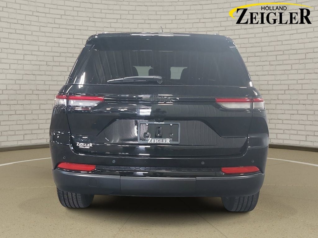 2023 Jeep Grand Cherokee Altitude X