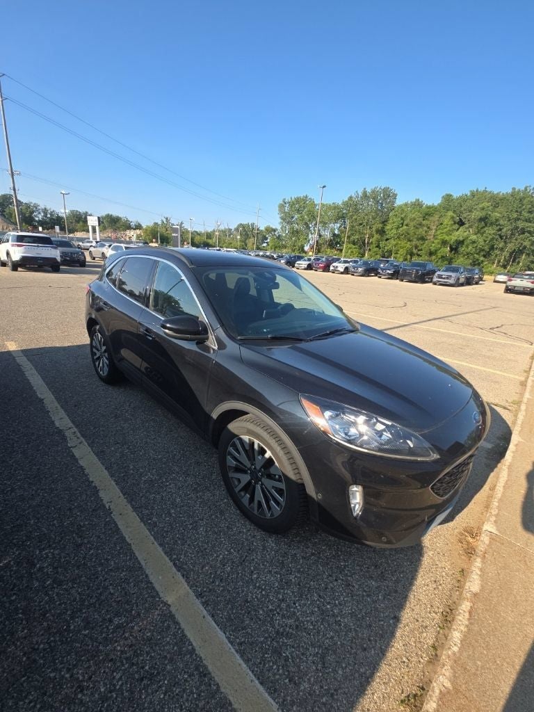 2020 Ford Escape Titanium