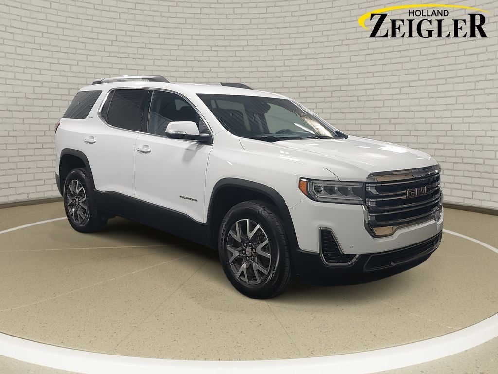 2023 GMC Acadia SLE