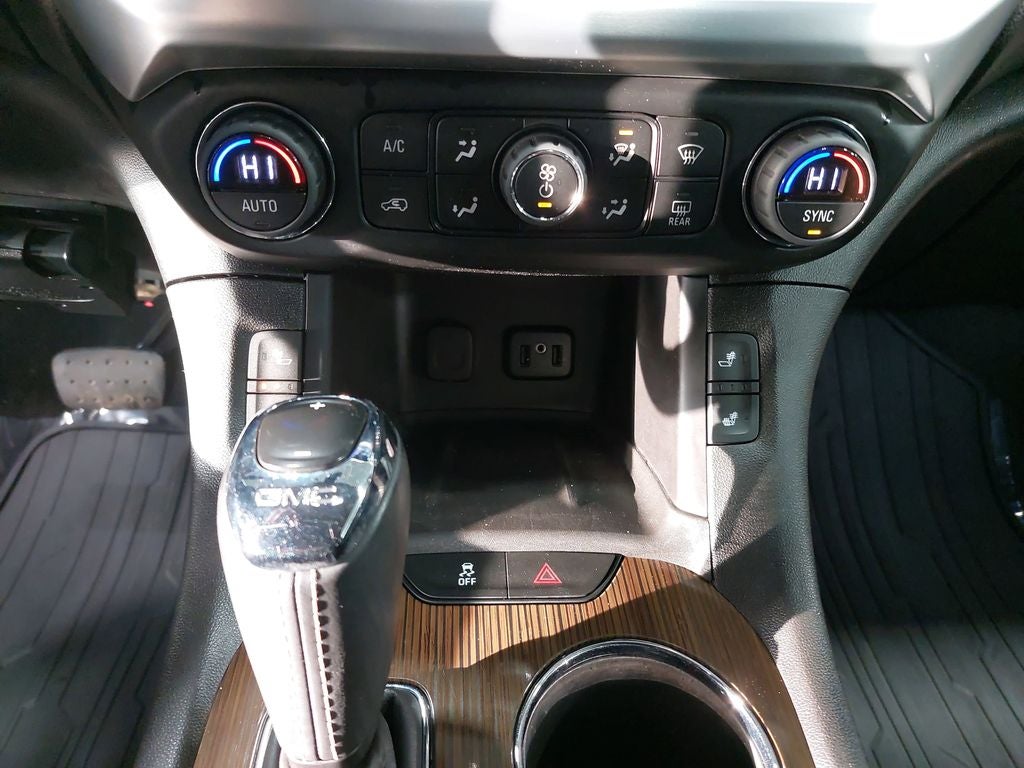 2018 GMC Acadia SLE-2