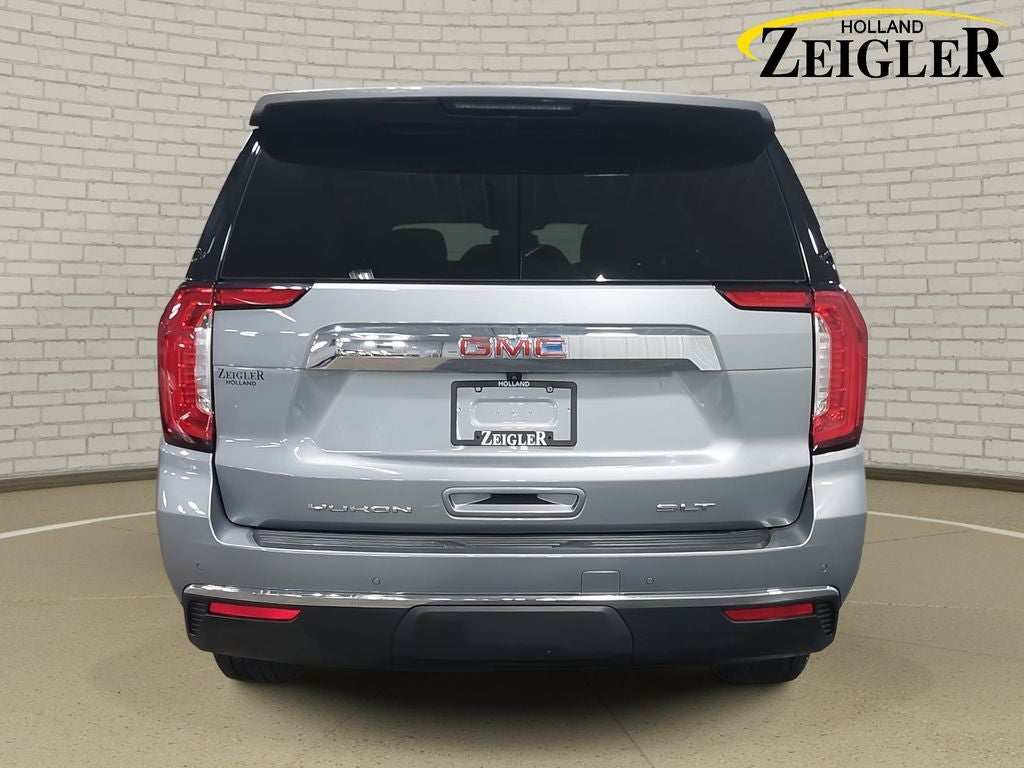 2024 GMC Yukon SLT