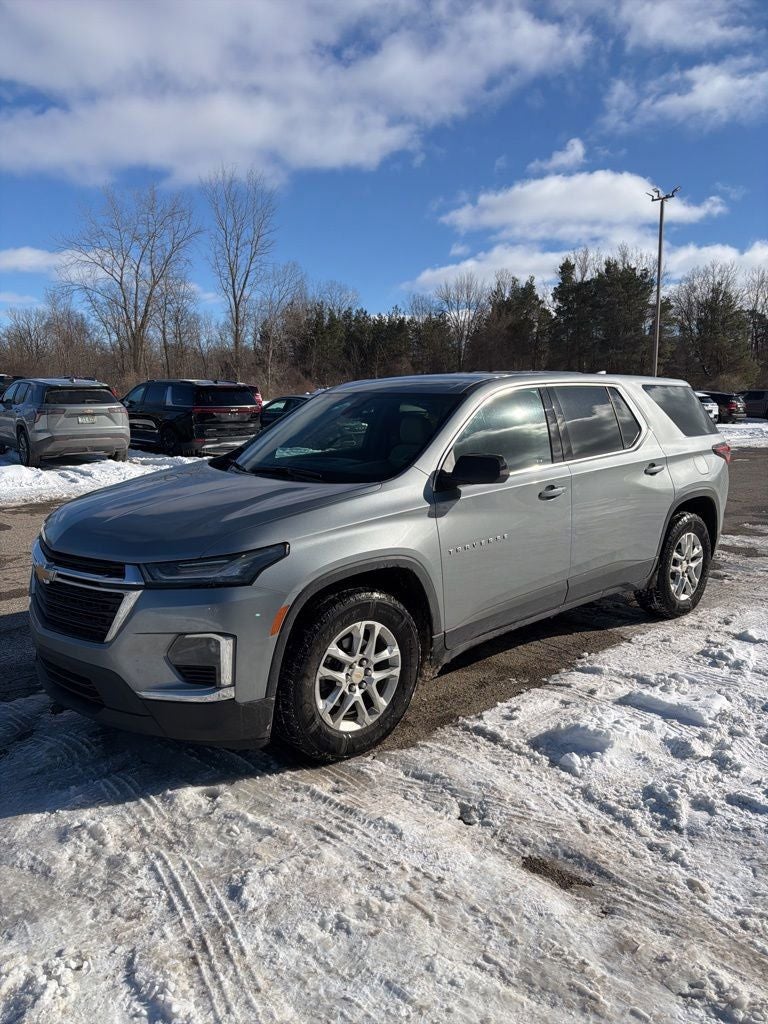 2023 Chevrolet Traverse LS