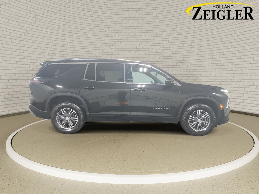 2026 Chevrolet Traverse LT 2LT
