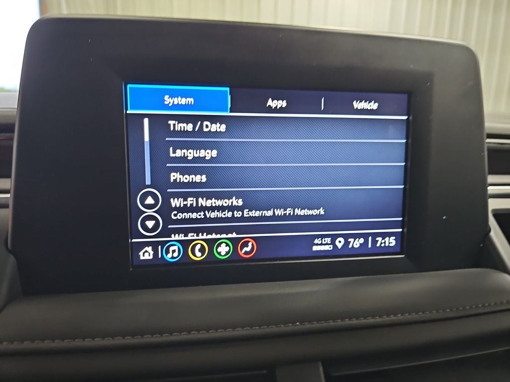 2023 Chevrolet Suburban LS