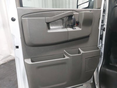 2024 GMC Savana 2500 Work Van