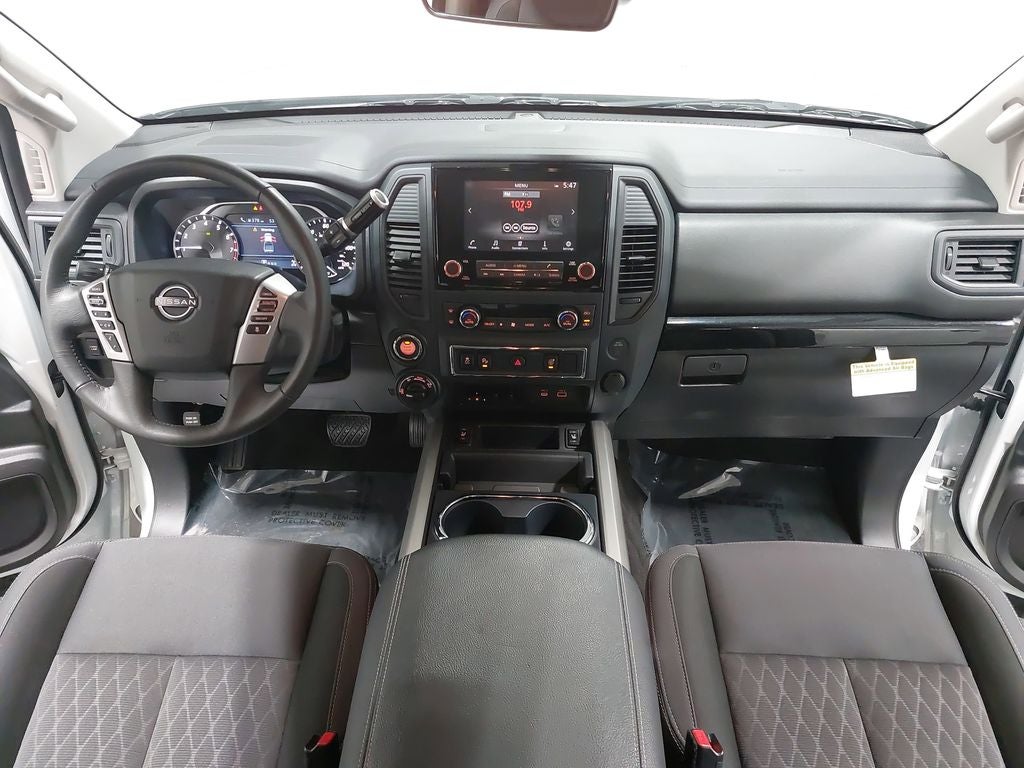 2024 Nissan Titan SV