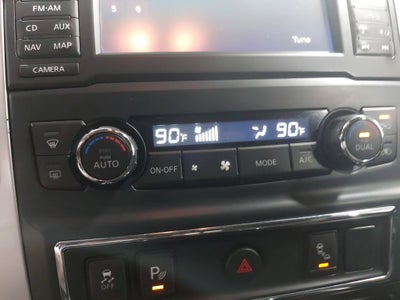 2017 Nissan Titan XD SV