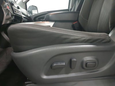 2017 Nissan Titan XD SV