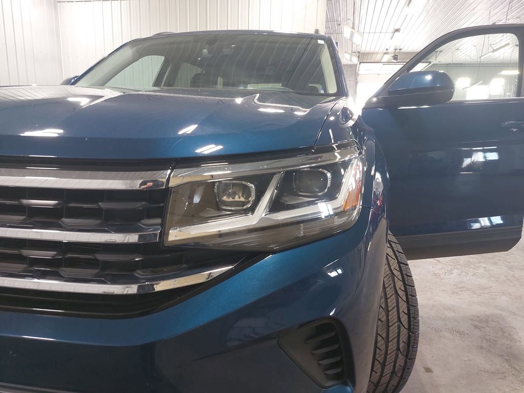 2022 Volkswagen Atlas 3.6L V6 SE w/Technology