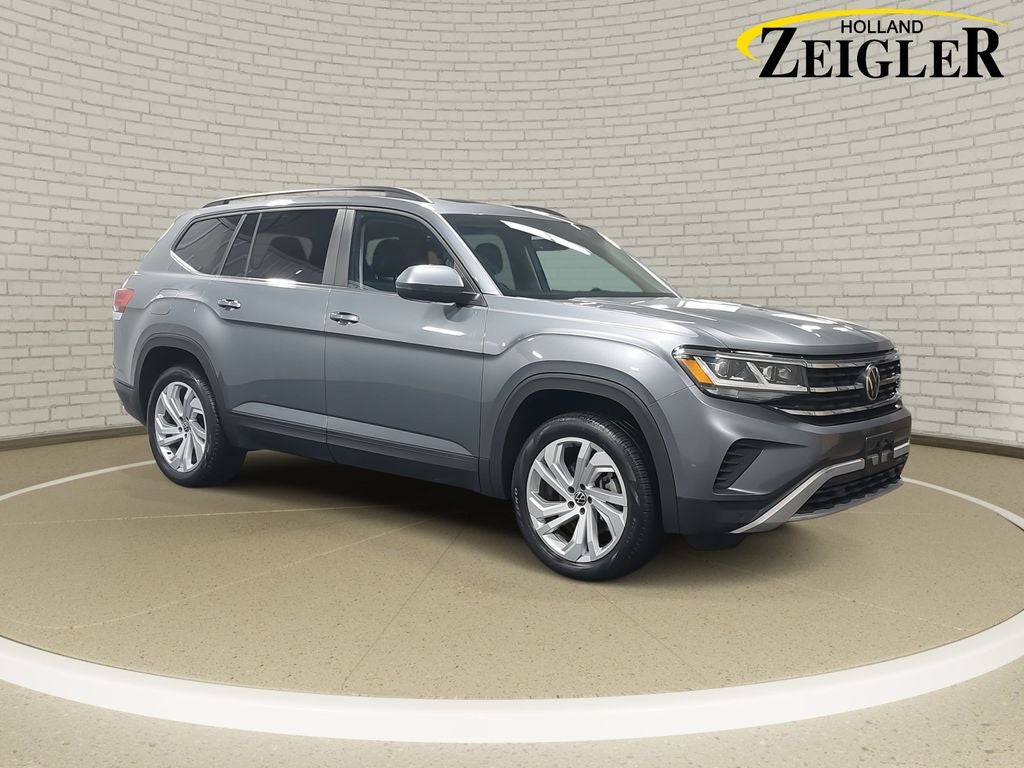 2022 Volkswagen Atlas 3.6L V6 SE w/Technology