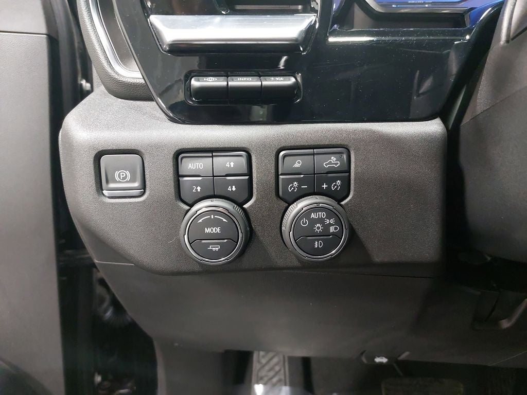 2024 Chevrolet Silverado 3500HD High Country