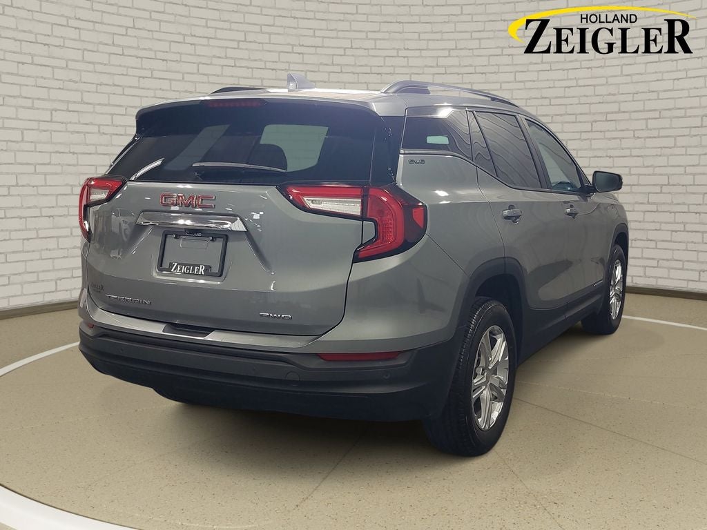 2023 GMC Terrain SLE