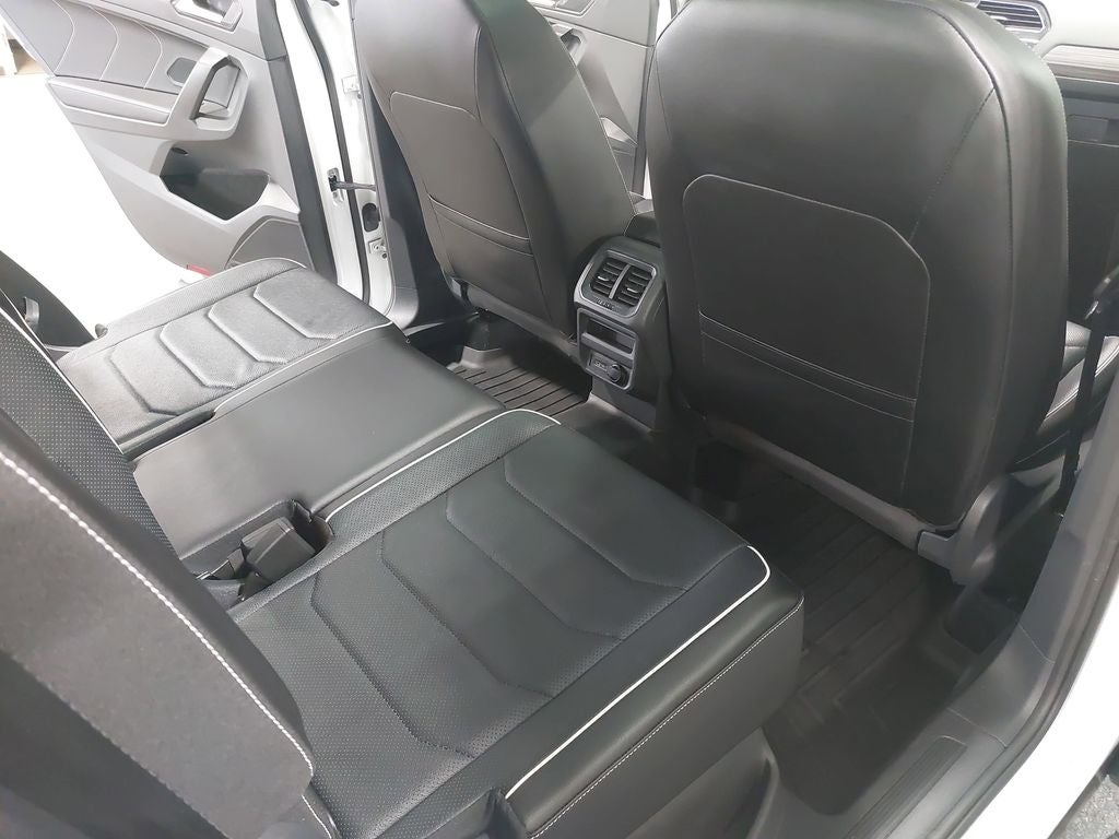 2024 Volkswagen Tiguan 2.0T SEL R-Line