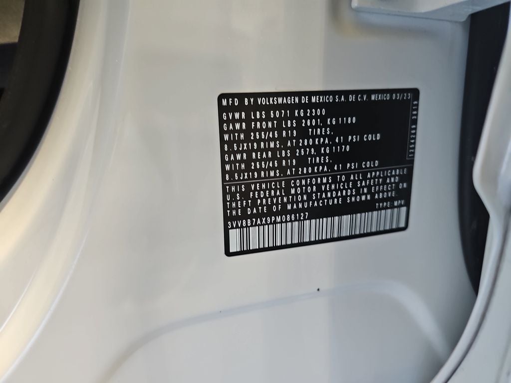 2023 Volkswagen Tiguan 2.0T SE R-Line Black