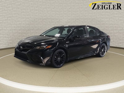 2022 Toyota Camry SE Nightshade