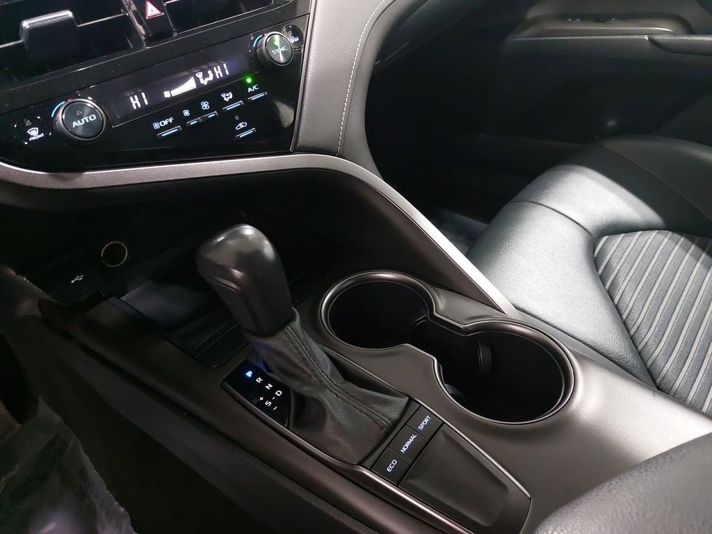 2022 Toyota Camry SE Nightshade