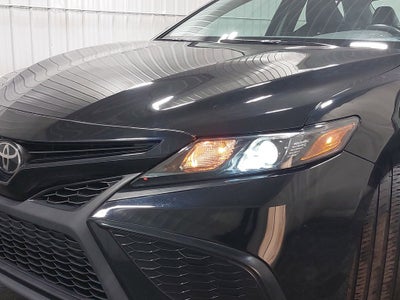 2022 Toyota Camry SE Nightshade