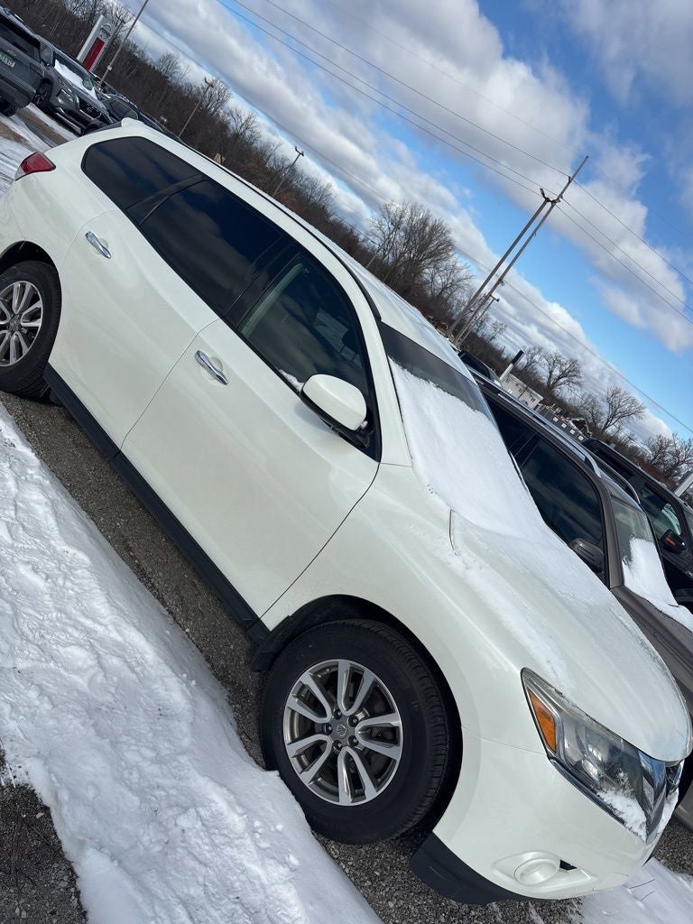 2015 Nissan Pathfinder S