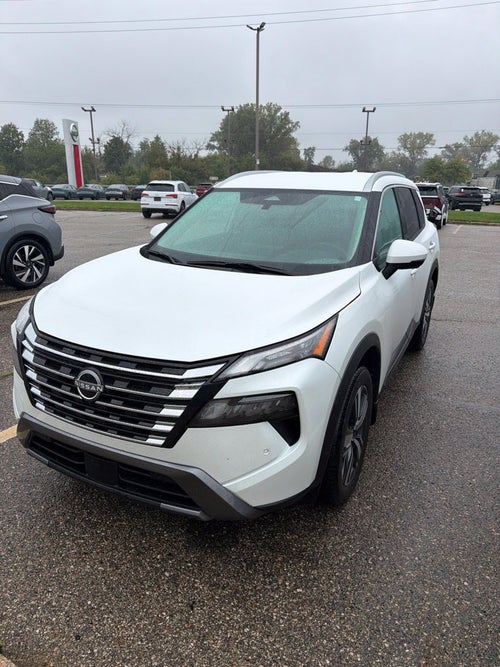 2024 Nissan Rogue SL