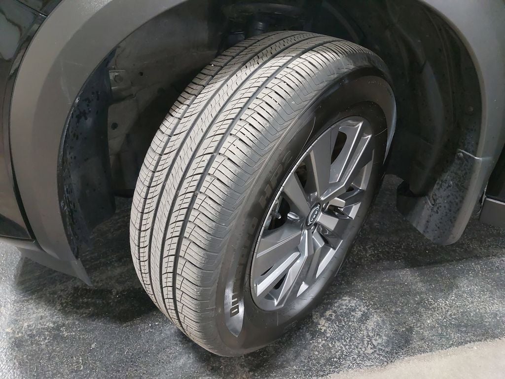 2025 Nissan Pathfinder S