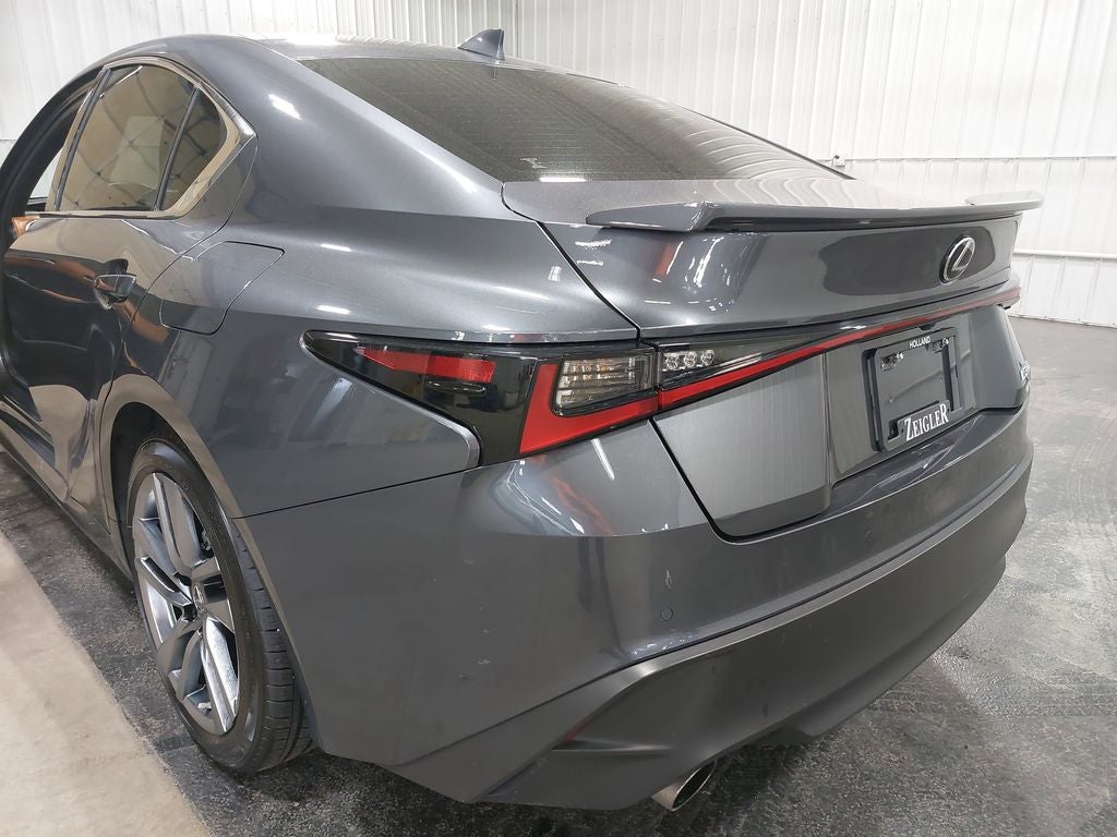 2022 Lexus IS 300