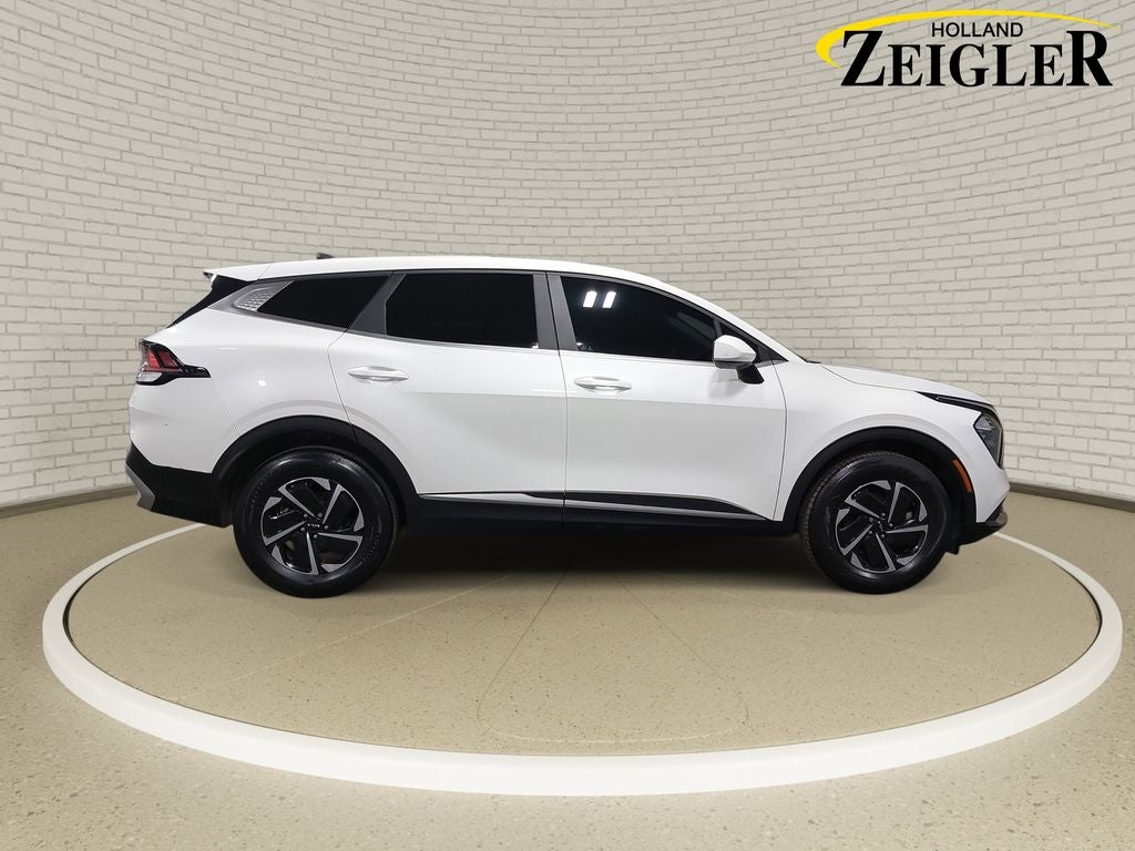 2023 Kia Sportage Hybrid LX