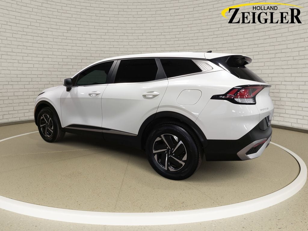 2023 Kia Sportage Hybrid LX