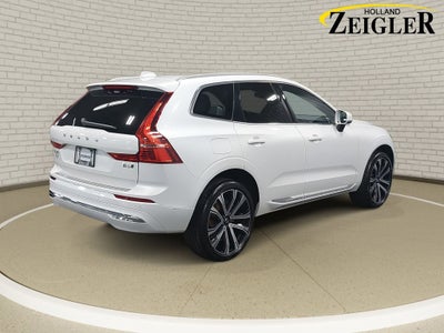 2023 Volvo XC60 B6 Ultimate Bright Theme