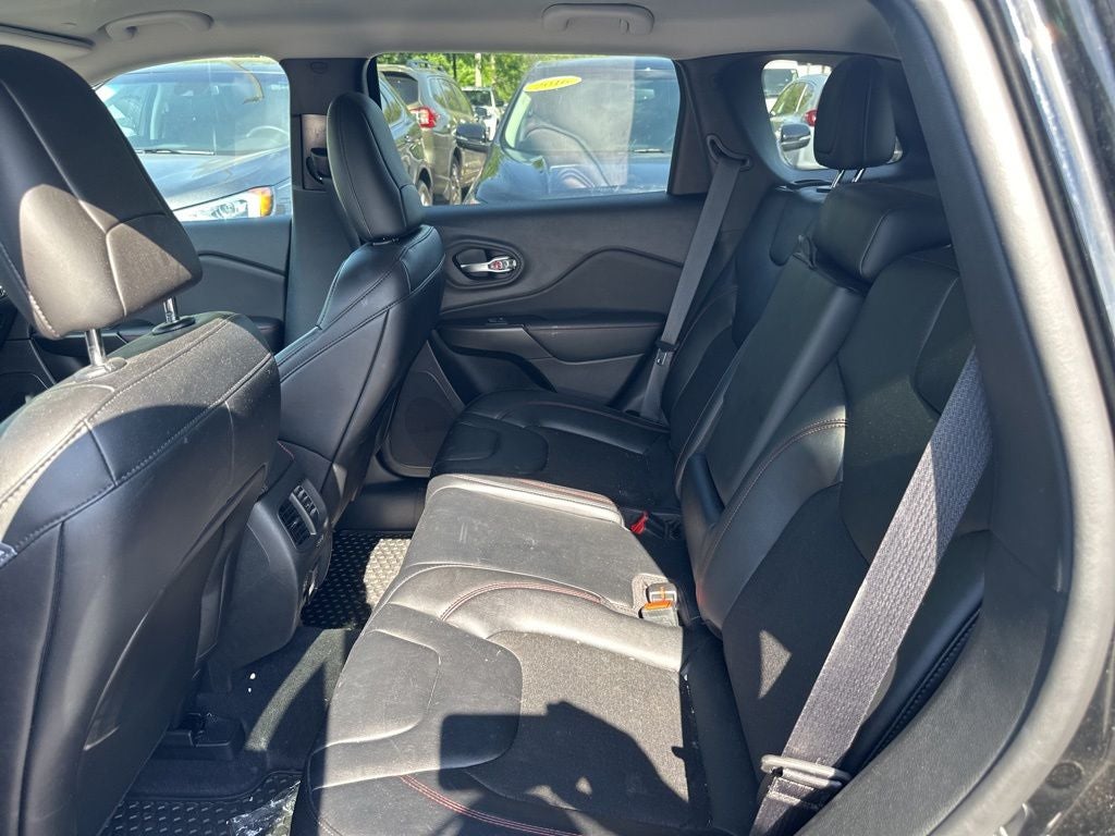 2022 Jeep Cherokee Trailhawk