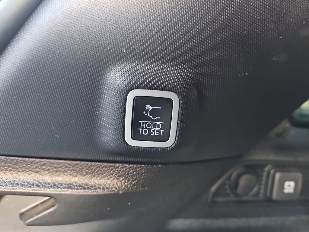 2022 Jeep Grand Cherokee Altitude