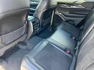 2022 Jeep Grand Cherokee Altitude