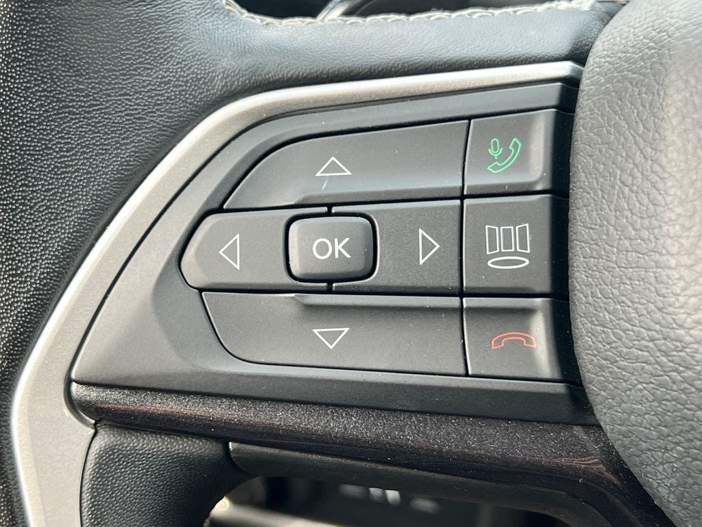 2022 Jeep Grand Cherokee Laredo