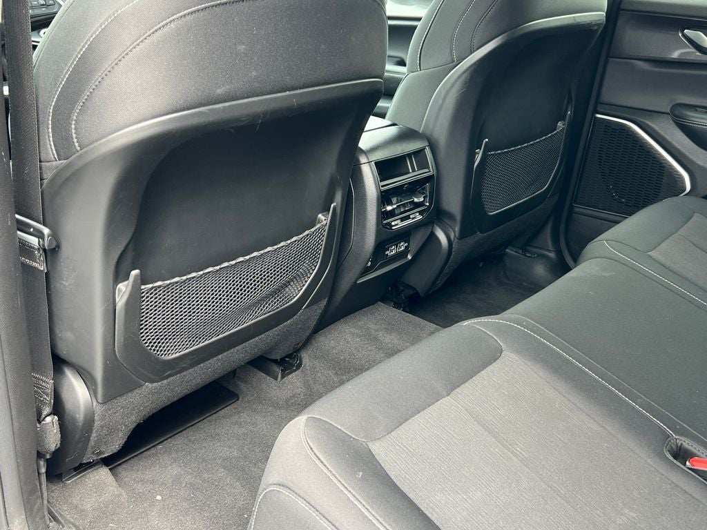 2022 Jeep Grand Cherokee Laredo