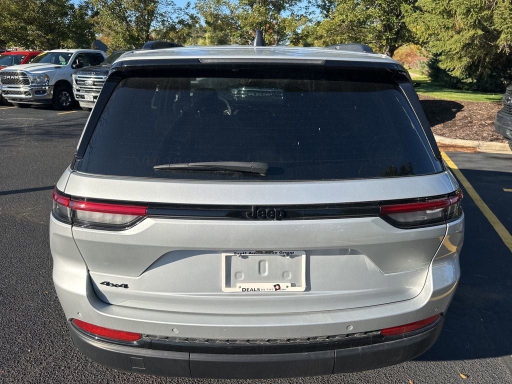 2023 Jeep Grand Cherokee Altitude