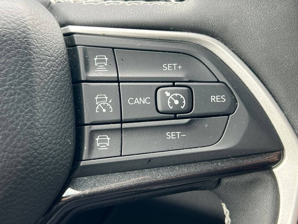 2023 Jeep Grand Cherokee Altitude X