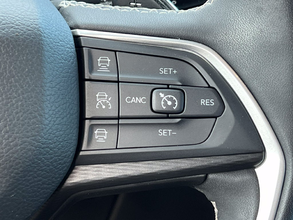 2023 Jeep Grand Cherokee Altitude X