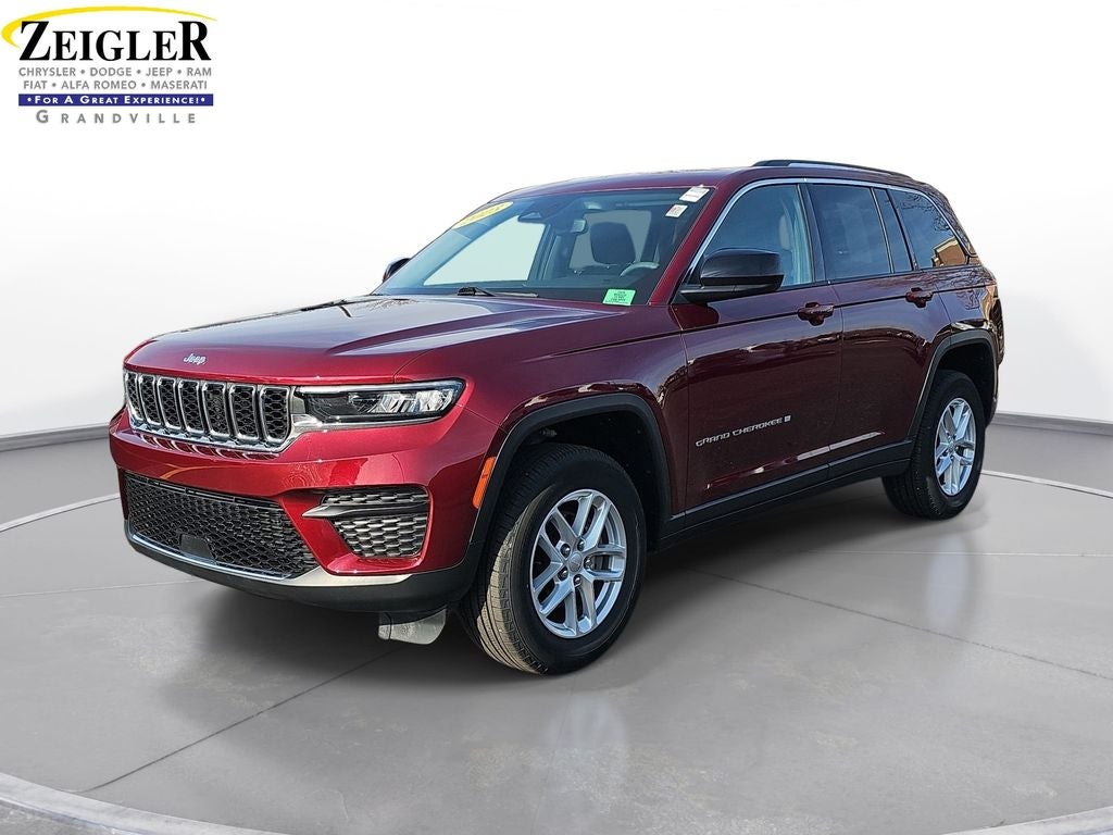 2023 Jeep Grand Cherokee Laredo