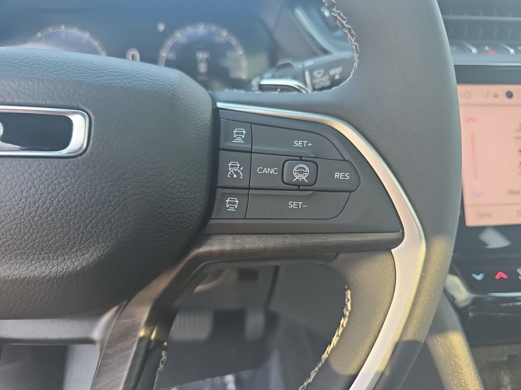 2026 Jeep Grand Cherokee Limited Reserve