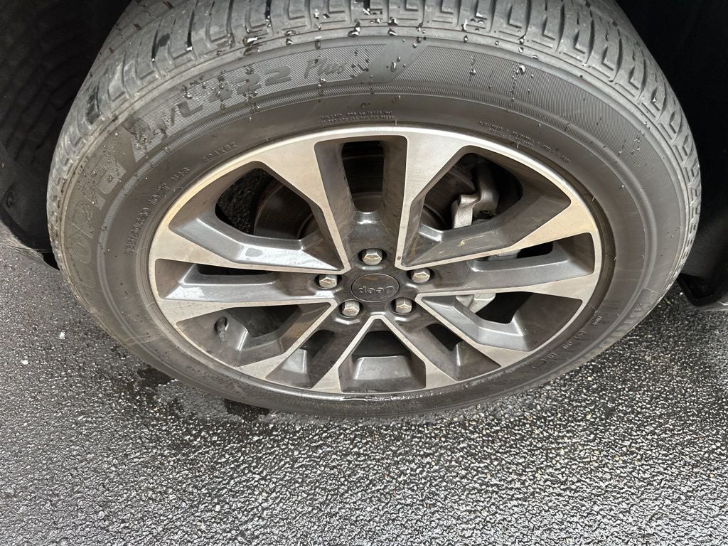 2022 Jeep Grand Cherokee Overland