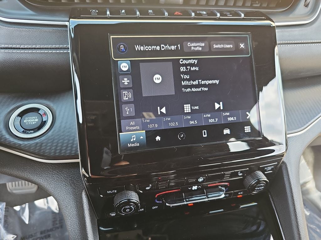 2023 Jeep Grand Cherokee L Altitude