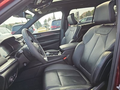 2023 Jeep Grand Cherokee L Overland