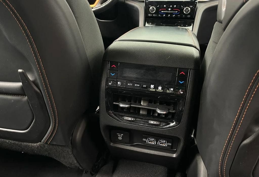 2021 Jeep Grand Cherokee L Summit