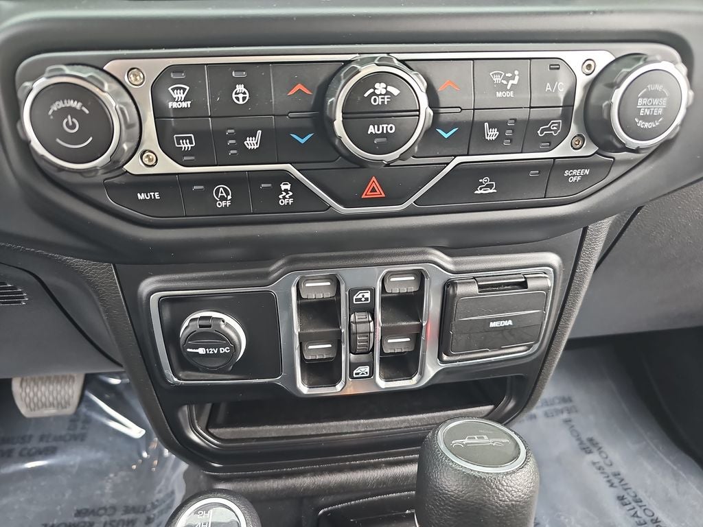 2023 Jeep Gladiator Overland