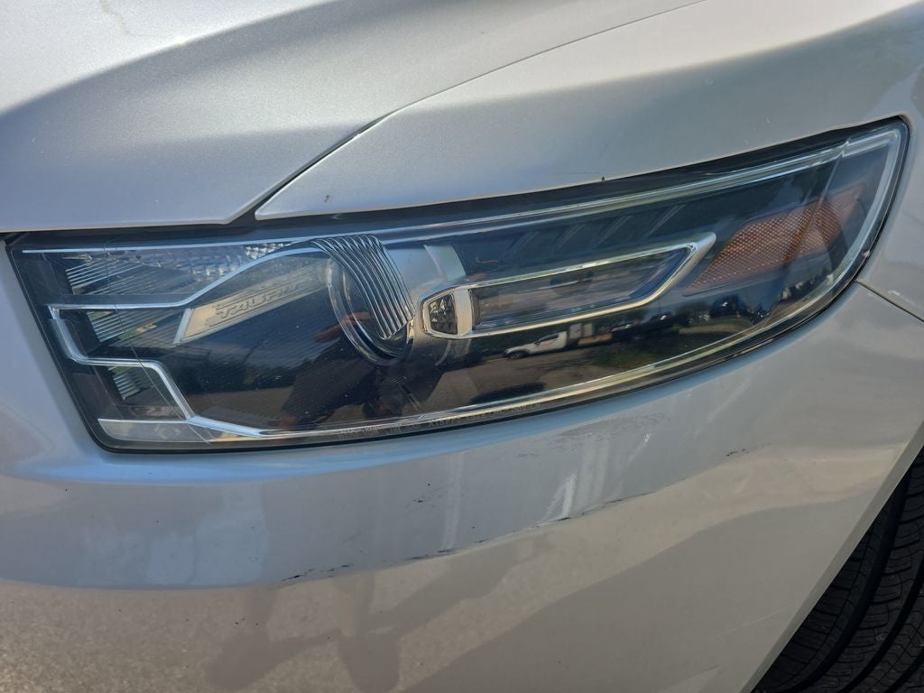 2015 Ford Taurus SEL