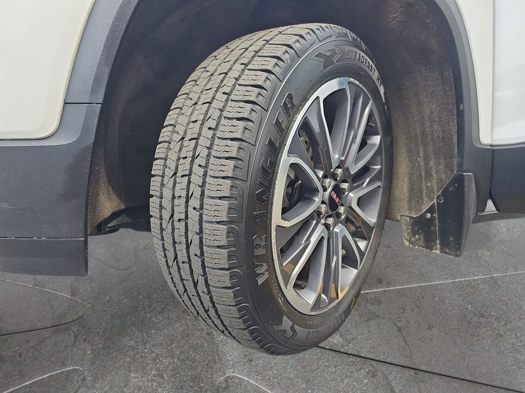 2020 GMC Acadia AT4